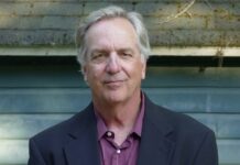 How To Improve Your Communications Skills: An Interview With Matt Perry